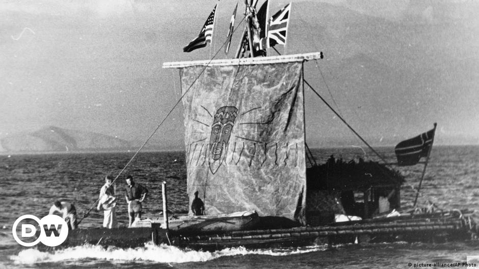 Thor Heyerdahl dan tim menempuh jarak hampir 7.000 kilometer di samudera Pasifik tanpa kendali kapal