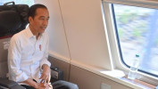 Kereta Cepat Diresmikan 1 Oktober, Jokowi Gratiskan Sementara